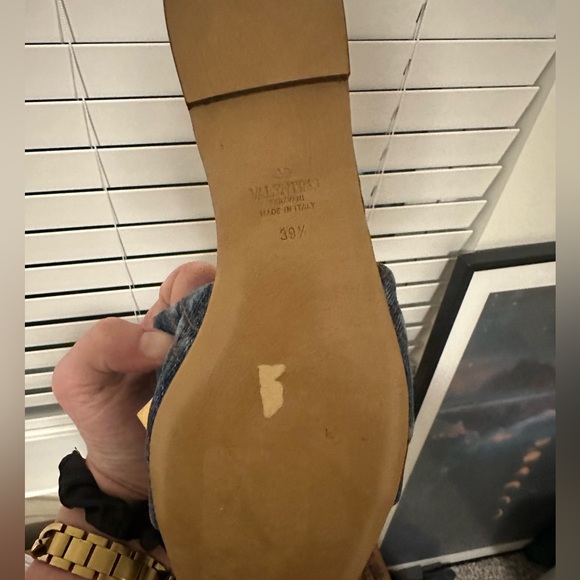 NEW Valentino Roman Stud denim Slides size 39.5 - Picture 3 of 12